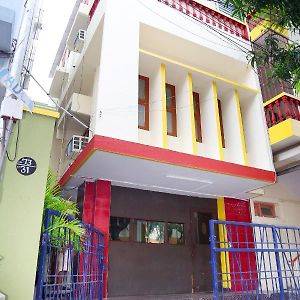 Daffodils Serviced Apartment